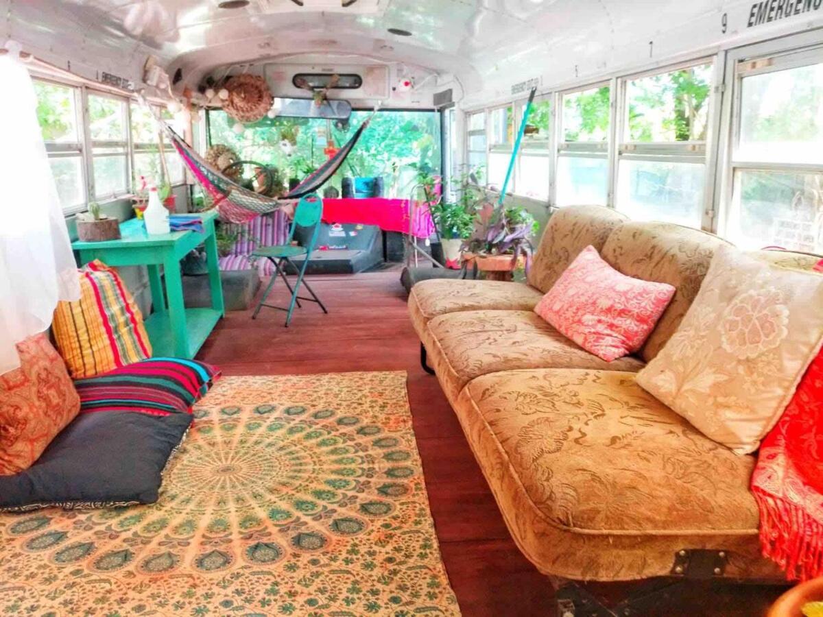 Rainbow Caravan Hostel Las Pilas Exterior foto