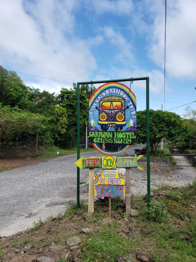 Rainbow Caravan Hostel Las Pilas Exterior foto